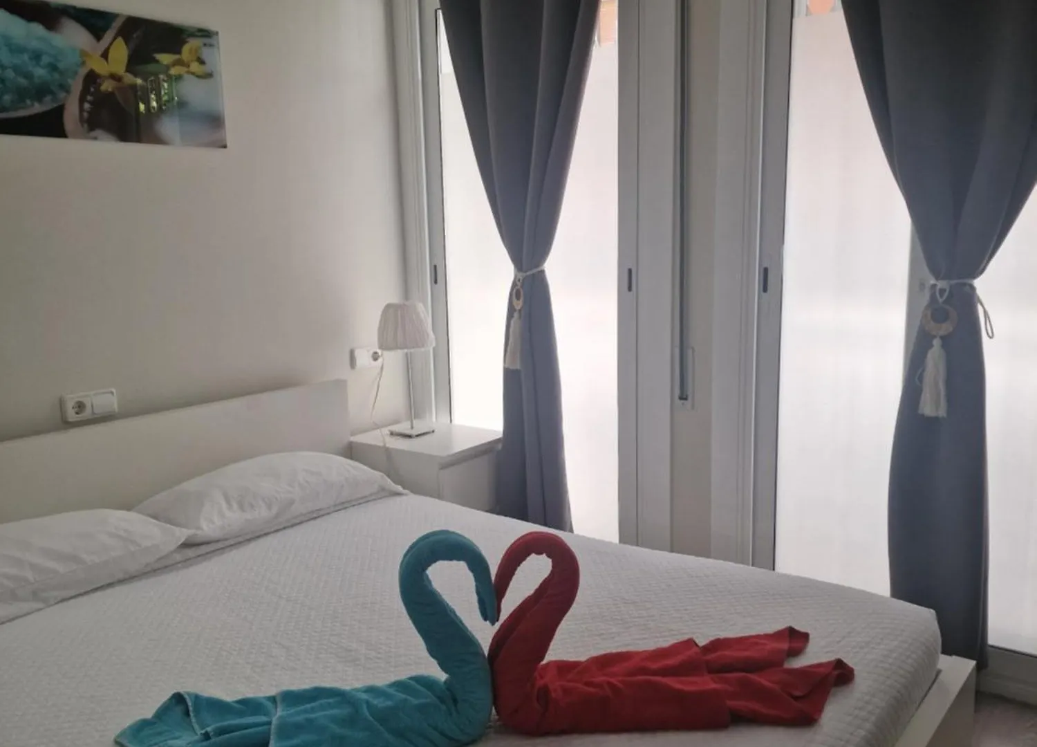 Barcelona, Apartamento de 2 habitaciones. L'Hospitalet de Llobregat 0*,  España